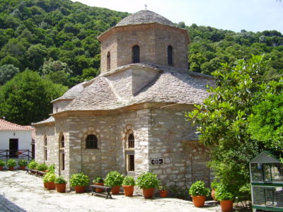 Moni Evangelistrias: jediný fungující klášter na Skiathosu